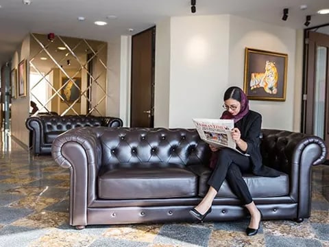 reception-area-park-building-tehran.jpg
