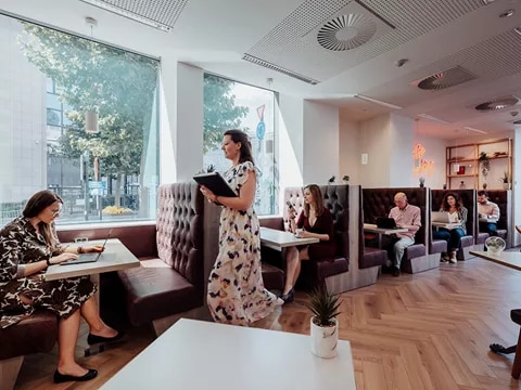 servcorp-schuman-coworking-3.jpg