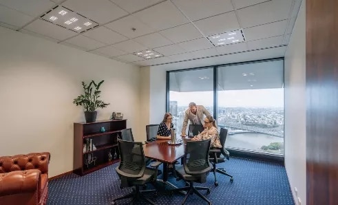 20261206-brisbane-meeting-room-rn.jpg